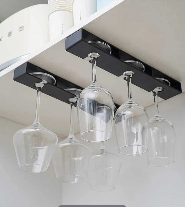 Nosač za vinske čaše